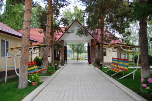 Guesthouse Russia with 1,559 hectares, beach 1