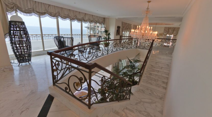 Panama Penthouse foyer & staircase 2