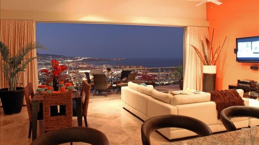 In the heart of Cabo View Penthouse
