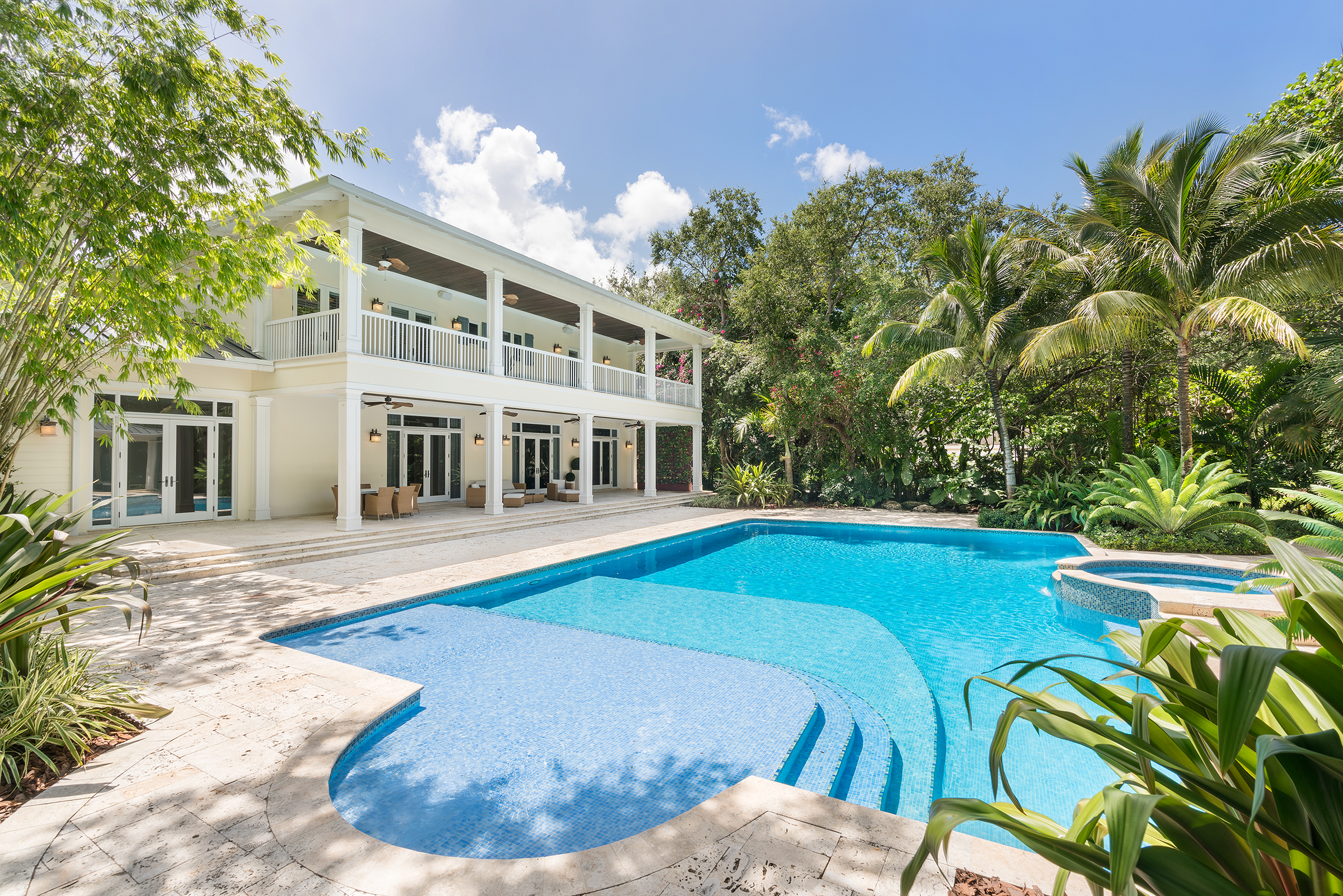 Magnificent Villa on an Acre of land in the Heart of Miami/Ponce Davis Area