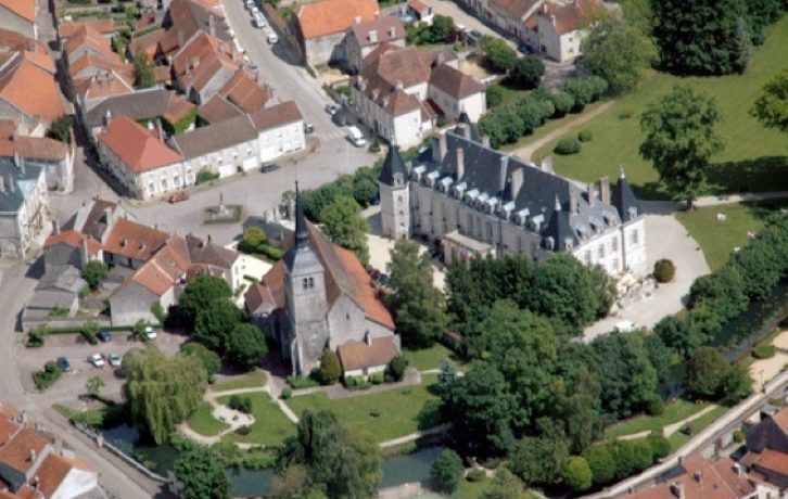 Chateau Aerial view