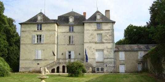 French Chateau with 12 bedrooms, 900 year foundation