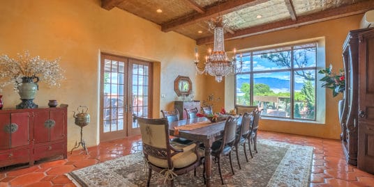 Gorgeous Estate with Fabulous Views of Rio Grande Valley in New Mexico